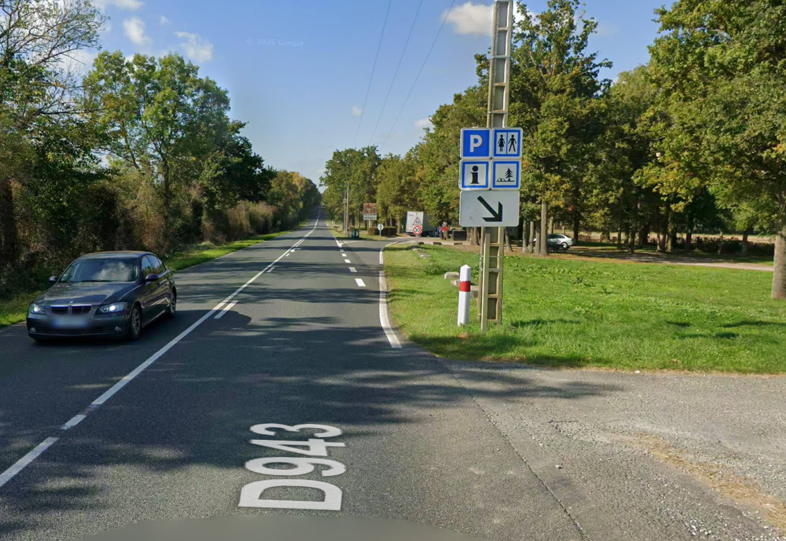 Aire de La Motte-Feuilly sur la RD943 