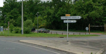 Aire de covoiturage maison blanche